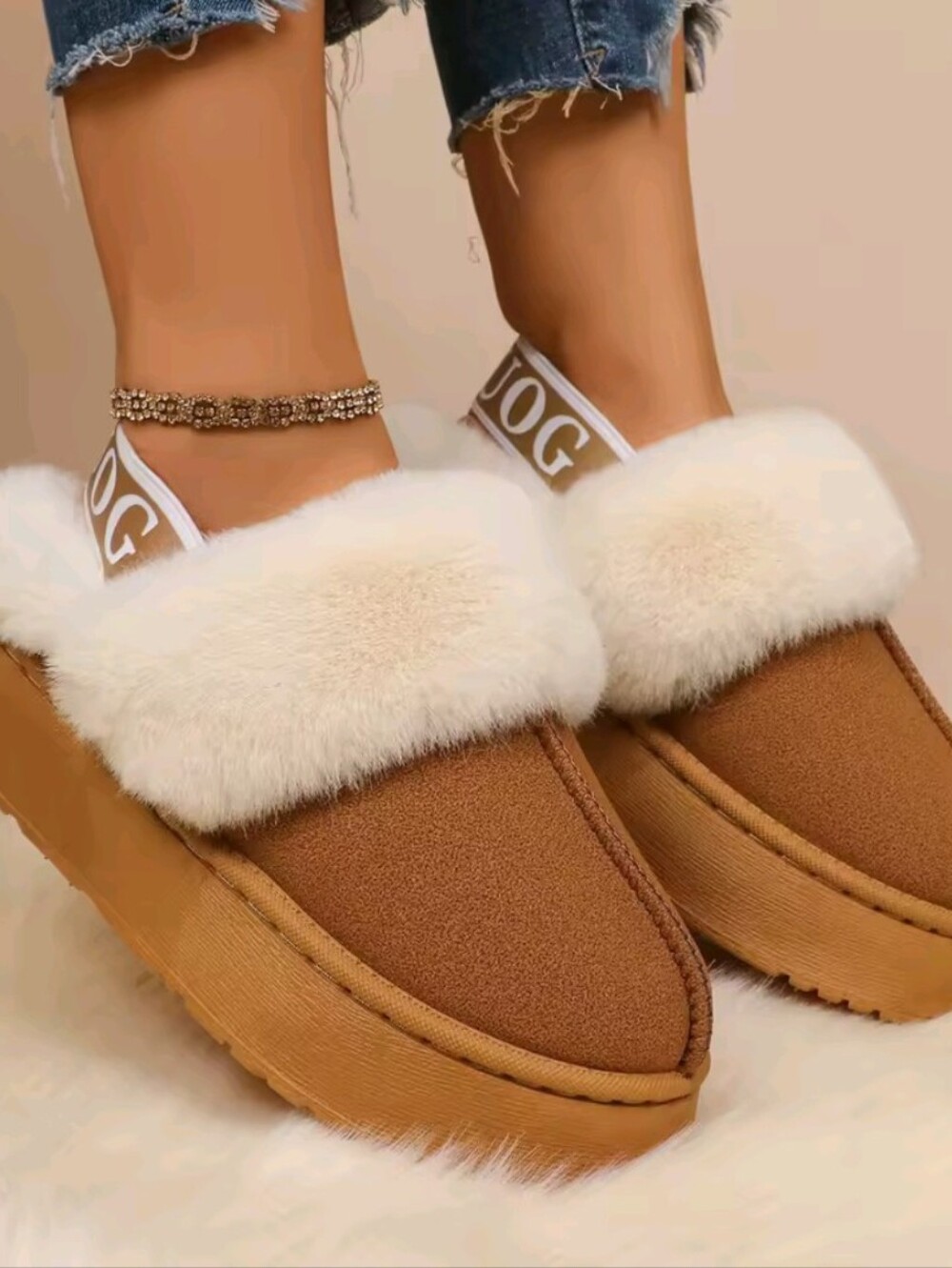 Women's Fashion Fluffy Platform Winter Slippers